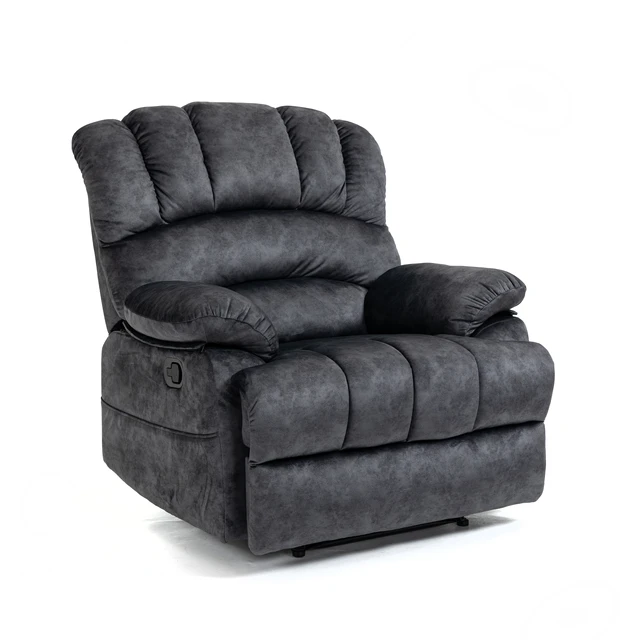 Manual Recliner Chair: